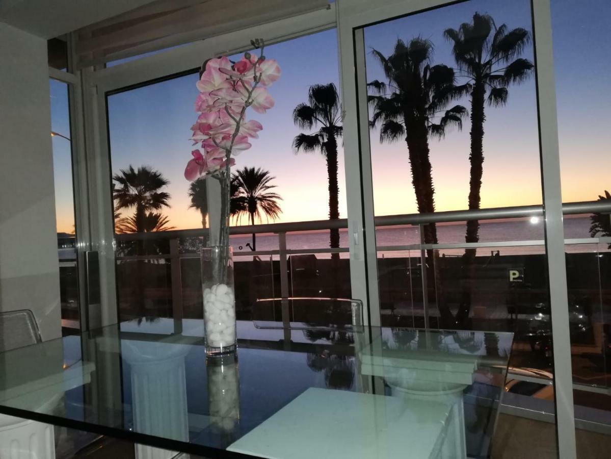 Apartamento Lujo Frente Al Mar Centro De มาลากา ภายนอก รูปภาพ