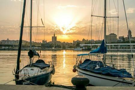 Apartamento Lujo Frente Al Mar Centro De มาลากา ภายนอก รูปภาพ